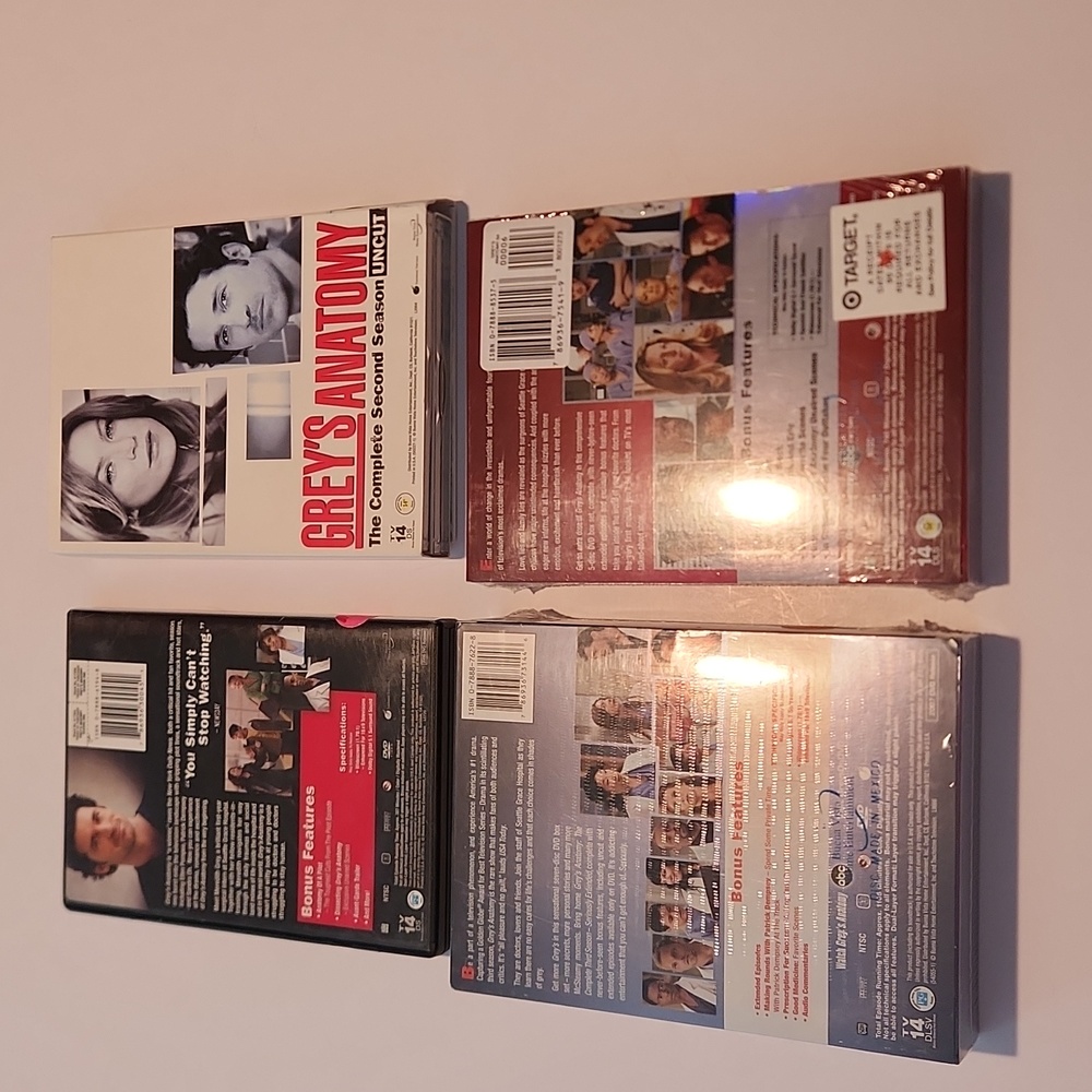 Grey's Anatomny DVD Series Sets 1 thru 4 (3 & 4 unopened in plastic) - Picture 2 of 5